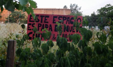 El barrio de Comillas (Carabanchel) se manifiesta por un centro de salud que espera desde hace 22 años