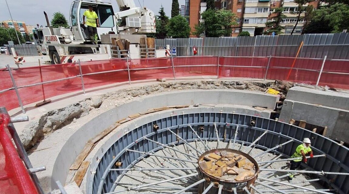 Las asociaciones de Comillas (Carabanchel) denuncian que las obras de la línea 11 de Metro se realicen de espaldas a la ciudadanía