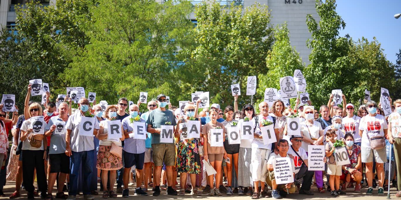 “Aquí nadie tira la toalla”: nueva manifestación en Villaverde y Usera contra el crematorio de la M40