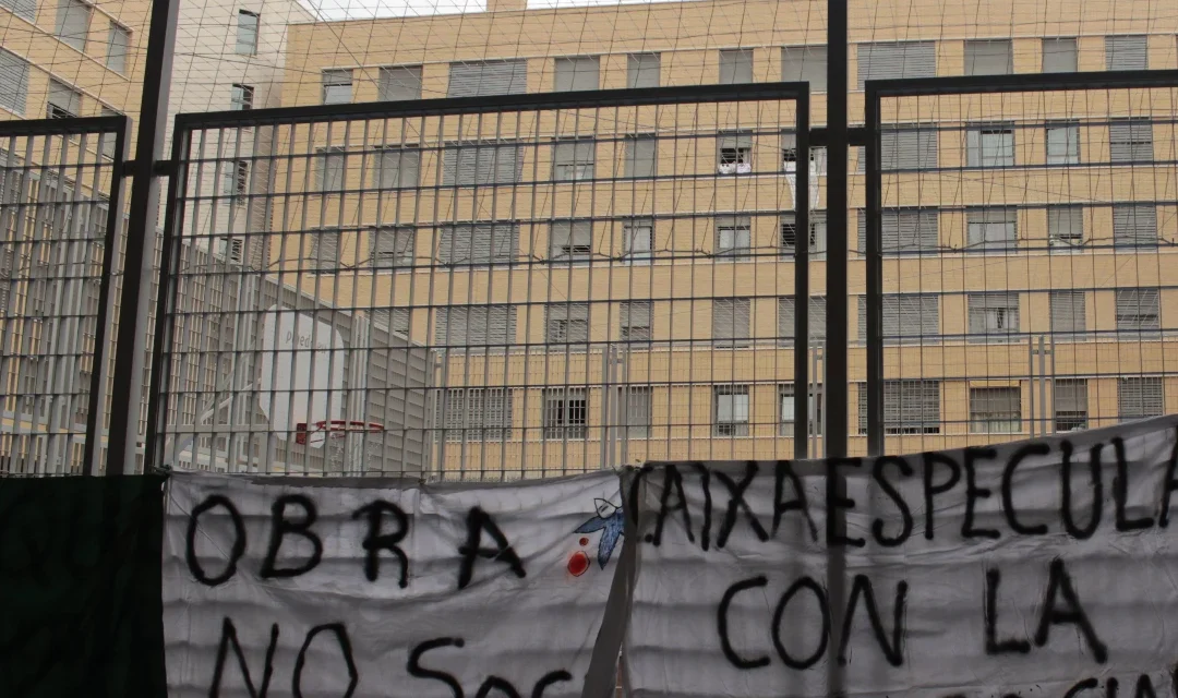 Reclamamos al Ayuntamiento, la Comunidad de Madrid y al Gobierno central que adquieran las 200 viviendas de la calle Mazaterón amenazadas de desalojo por un fondo buitre