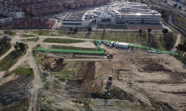 Montecarmelo pide apoyo al Parlamento Europeo en Bruselas contra el megacantón, mientras prepara una nueva manifestación para el domingo