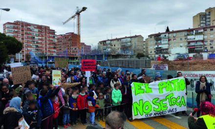 “El patio no se toca”: la comunidad del colegio Amadeo Vives de Madrid organiza unas jornadas y una manifestación para plantarle cara al gobierno de Almeida