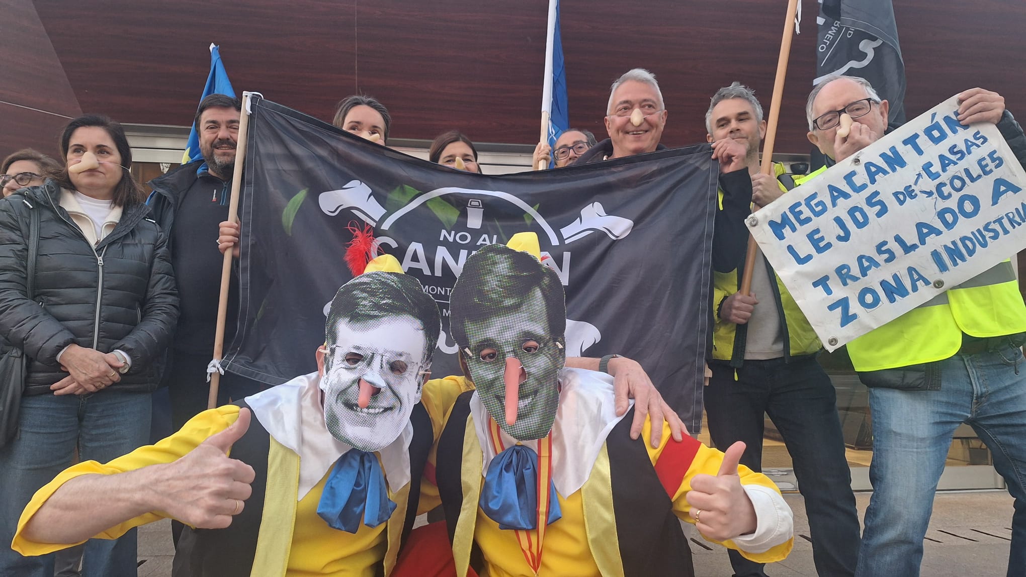 Montecarmelo denuncia que el Ayuntamiento miente una vez más al anunciar que cambia el proyecto del megacantón