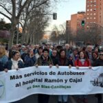 Las asociaciones vecinales de San Blas consiguen un aumento de las frecuencias en la línea del bus directo al hospital Ramón y Cajal