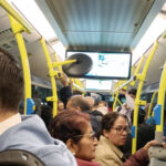 Manifestación en San Blas para exigir mejores frecuencias y más paradas en la línea del hospital Ramón y Cajal