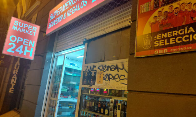 La FRAVM pide prohibir el uso de llama viva en el interior de los restaurantes y la venta nocturna de alcohol en las tiendas 24 horas