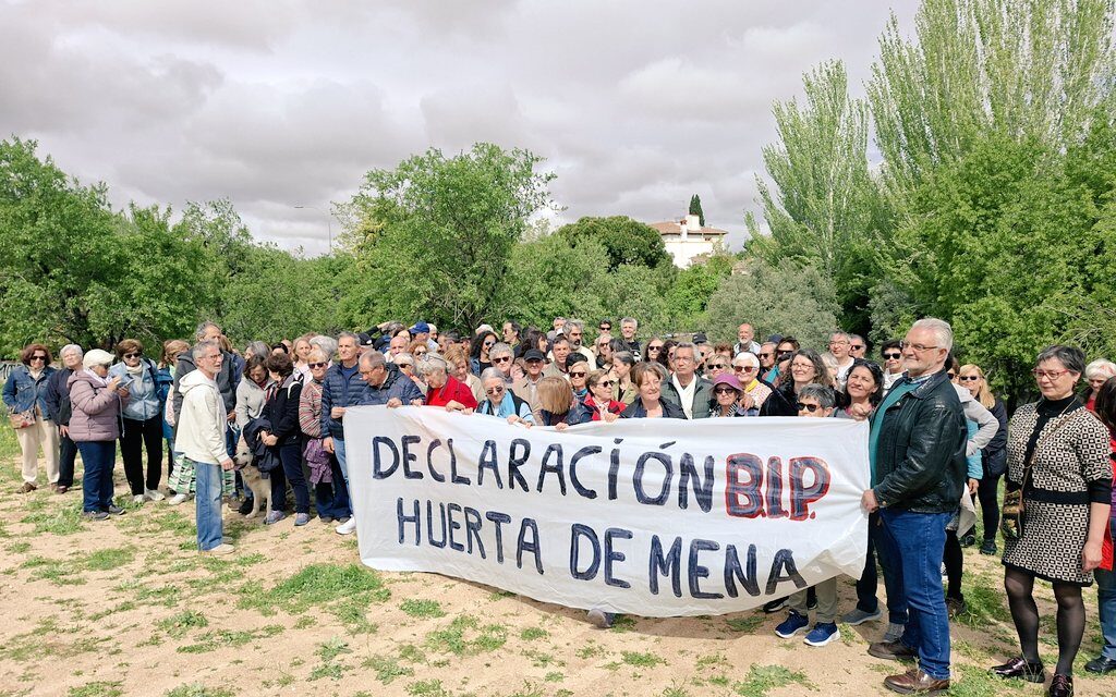 Nuevo paseo vecinal a la centenaria Huerta de Mena de Hortaleza, amenazada por la especulación urbanística