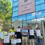 Montecarmelo registra una propuesta ciudadana en la Asamblea de Madrid para que legisle contra cantones industriales en entornos escolares