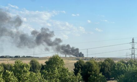 La FRAVM pide explicaciones al Ayuntamiento por el aparatoso incendio en la planta de la incineradora de Valdemingómez de esta semana