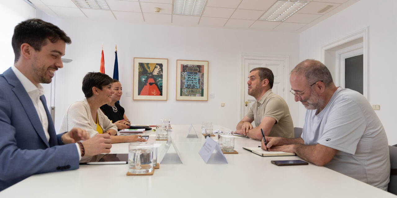 La FRAVM y la CEAV trasladan a la ministra de Vivienda sus propuestas prioritarias sobre alquiler de temporada, rehabilitación y la ventanilla única de registro