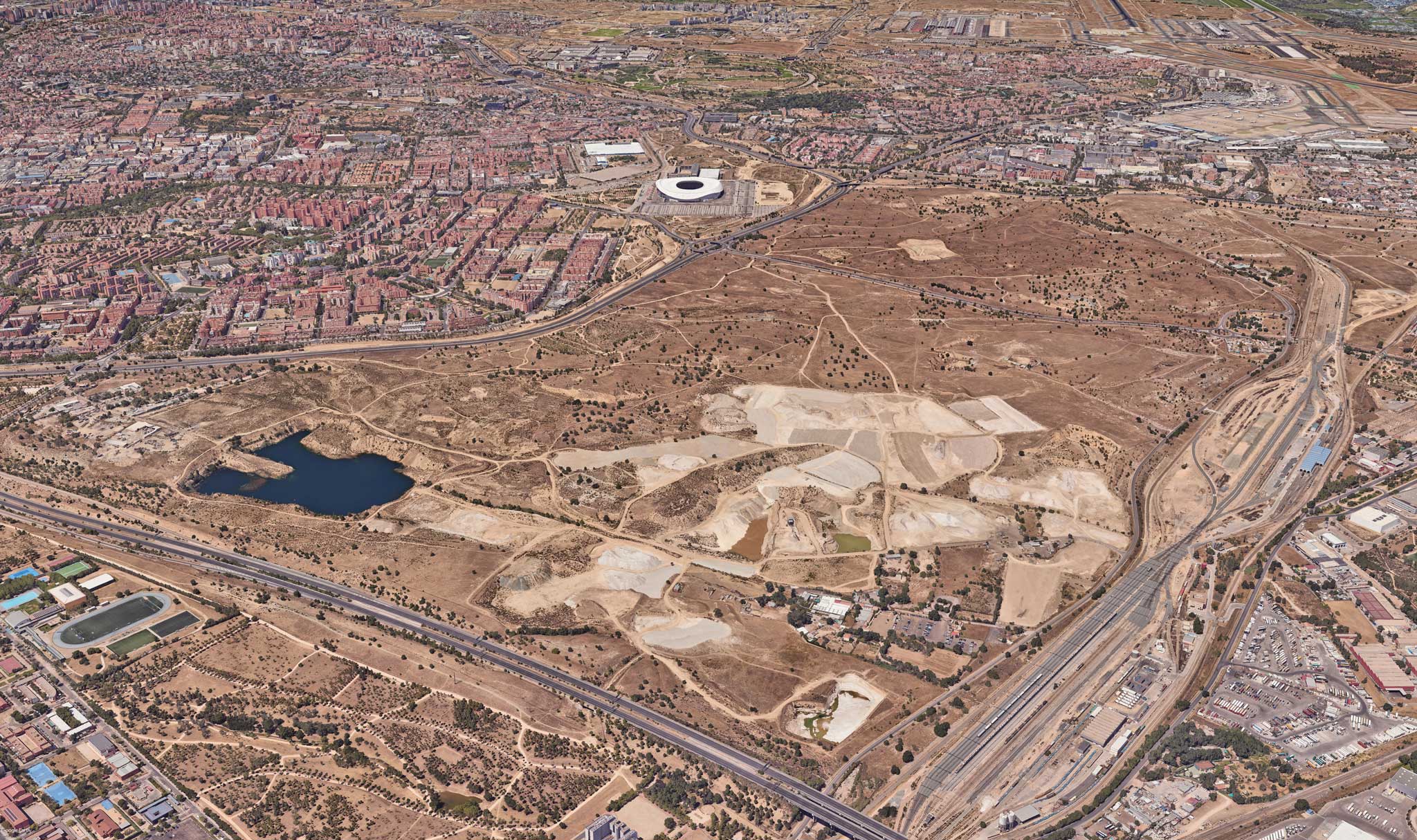 El Gobierno Central coincide con la Comunidad de Madrid en reducir el control social del planeamiento urbanístico