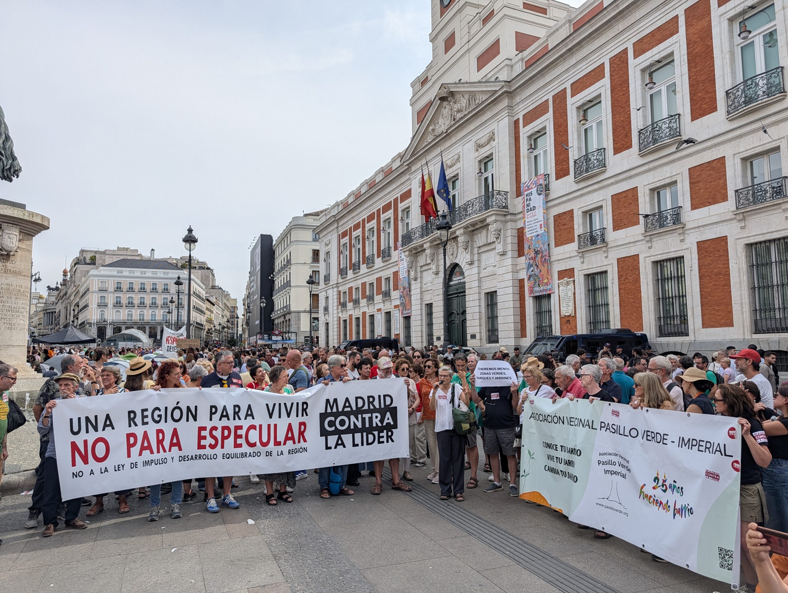 Concentración contra la aprobación de la ley LIDER, que mañana se debate en la Asamblea de Madrid