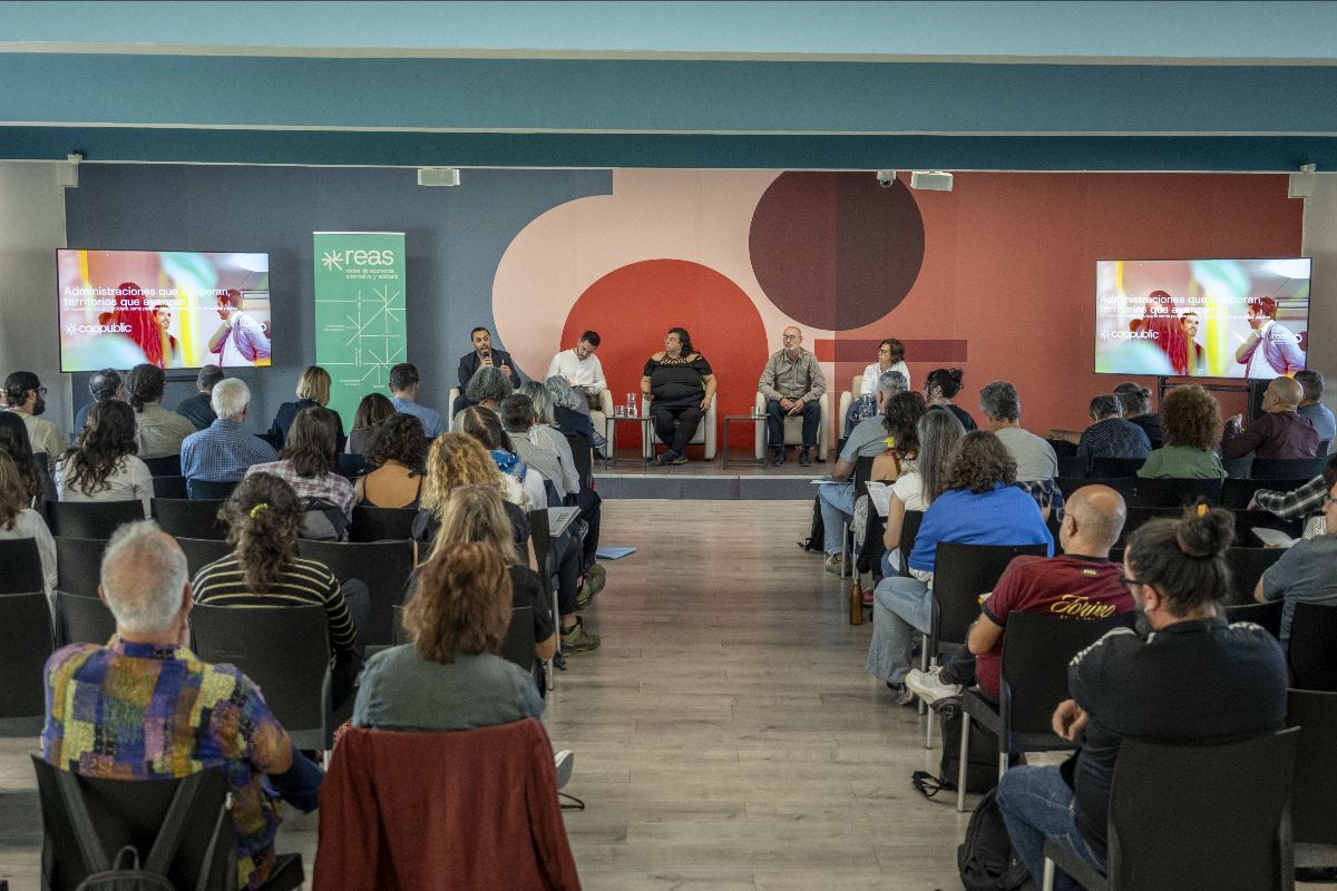 Instituciones públicas y economía social y solidaria impulsan la colaboración público-comunitaria