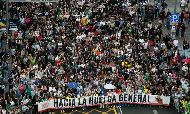 La Coordinadora de Asociaciones Vecinales de Carabanchel se suma a la Huelga General por la Vivienda del 11 de noviembre