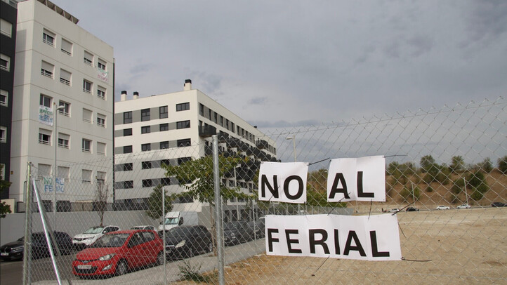 El Cañaveral: condenados a no poder hacer vida en sus casas